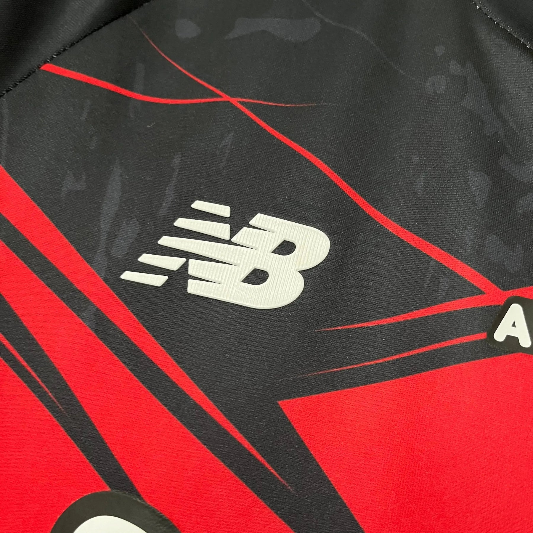 "Camisa São Paulo Treino 25/26 - Torcedor Masculina Preta e Vermelha - Netmantos"