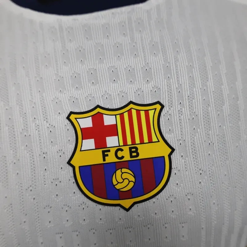 "Camisa Barcelona COLDPLAY 25/26 - Jogador Masculina Branca - Netmantos"