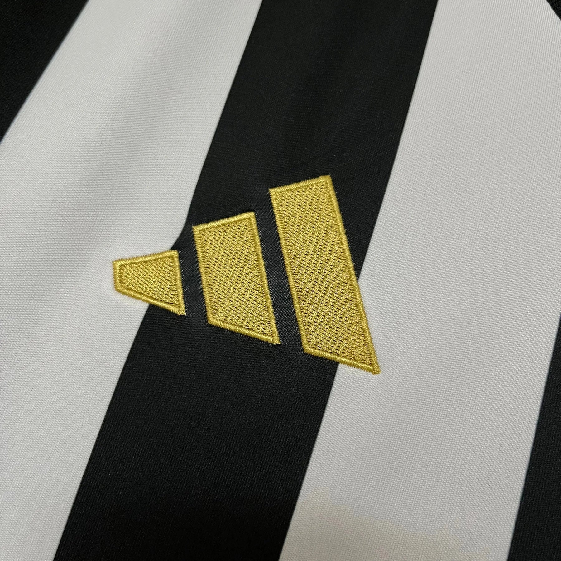 "Camisa Atlético Mineiro Home 25/26 - Torcedor Masculina Listrada + Patrocínios - Netmantos"