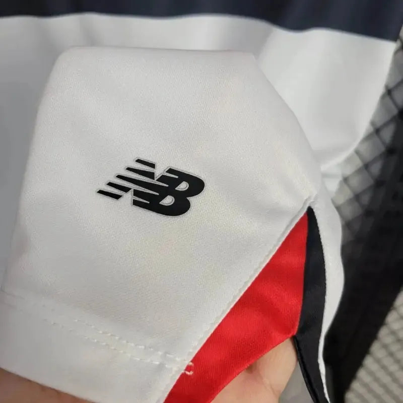 "Camisa São Paulo Home 25/26 - Torcedor Masculina Branca + Patrocínios - Netmantos"
