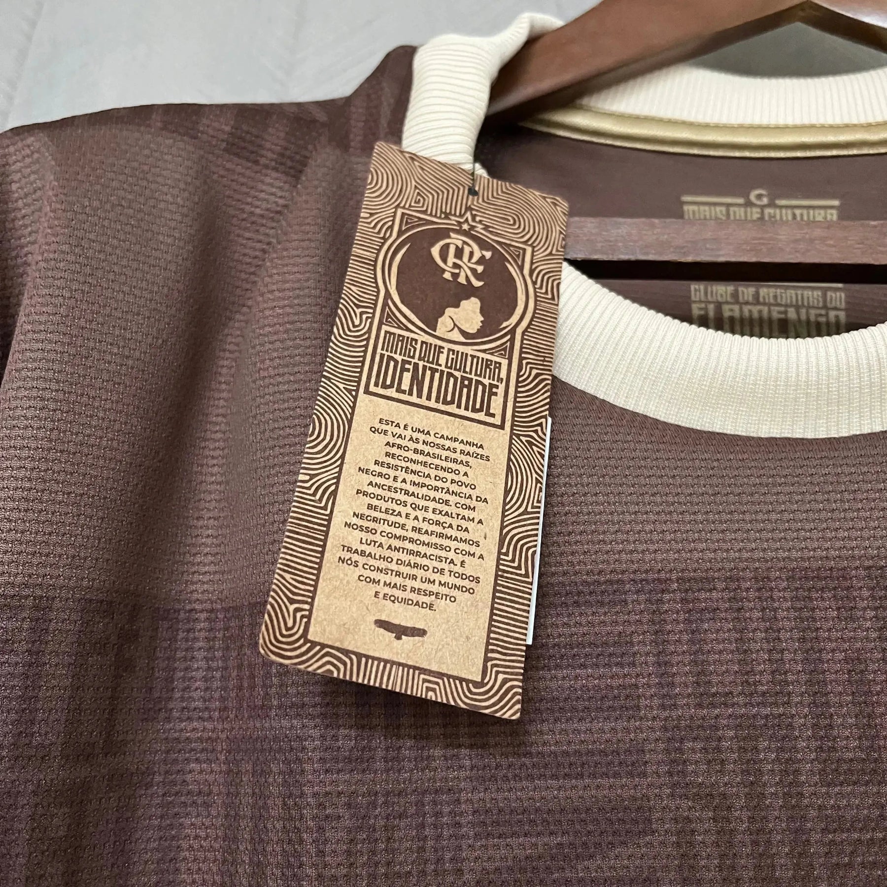 "Camisa Flamengo Identidade Novembro Negro 24/25 - Torcedor Feminina - Netmantos"