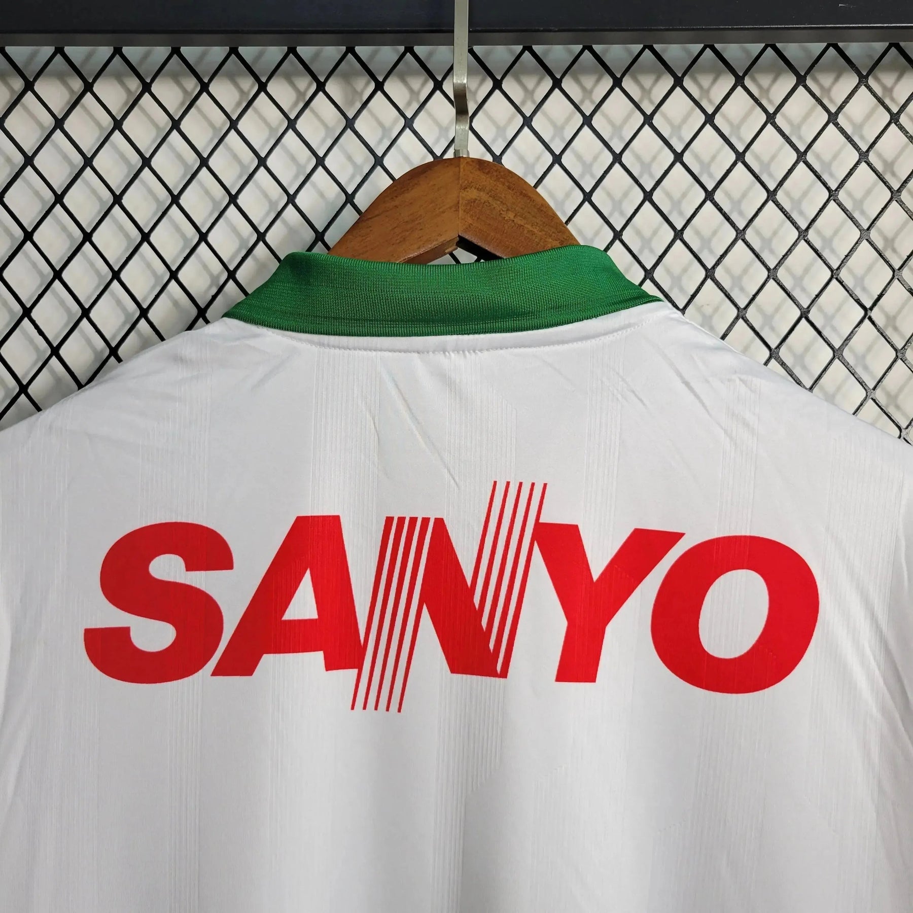 "Camisa Coritiba Retrô 1997/98 - Torcedor Masculina Branca e Verde - Netmantos"