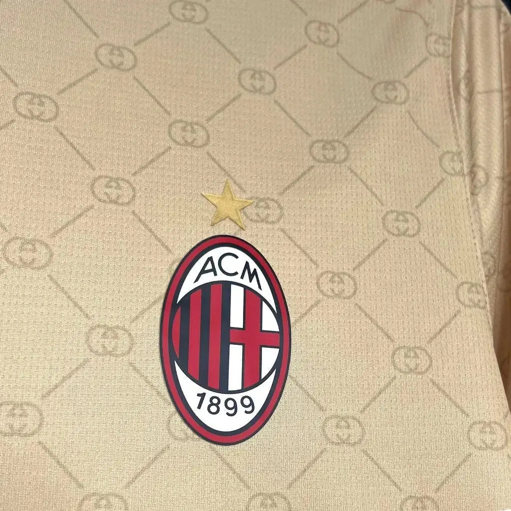"Camisa AC Milan Edição GUCCI 24/25 - Torcedor Masculina Bege - Netmantos"