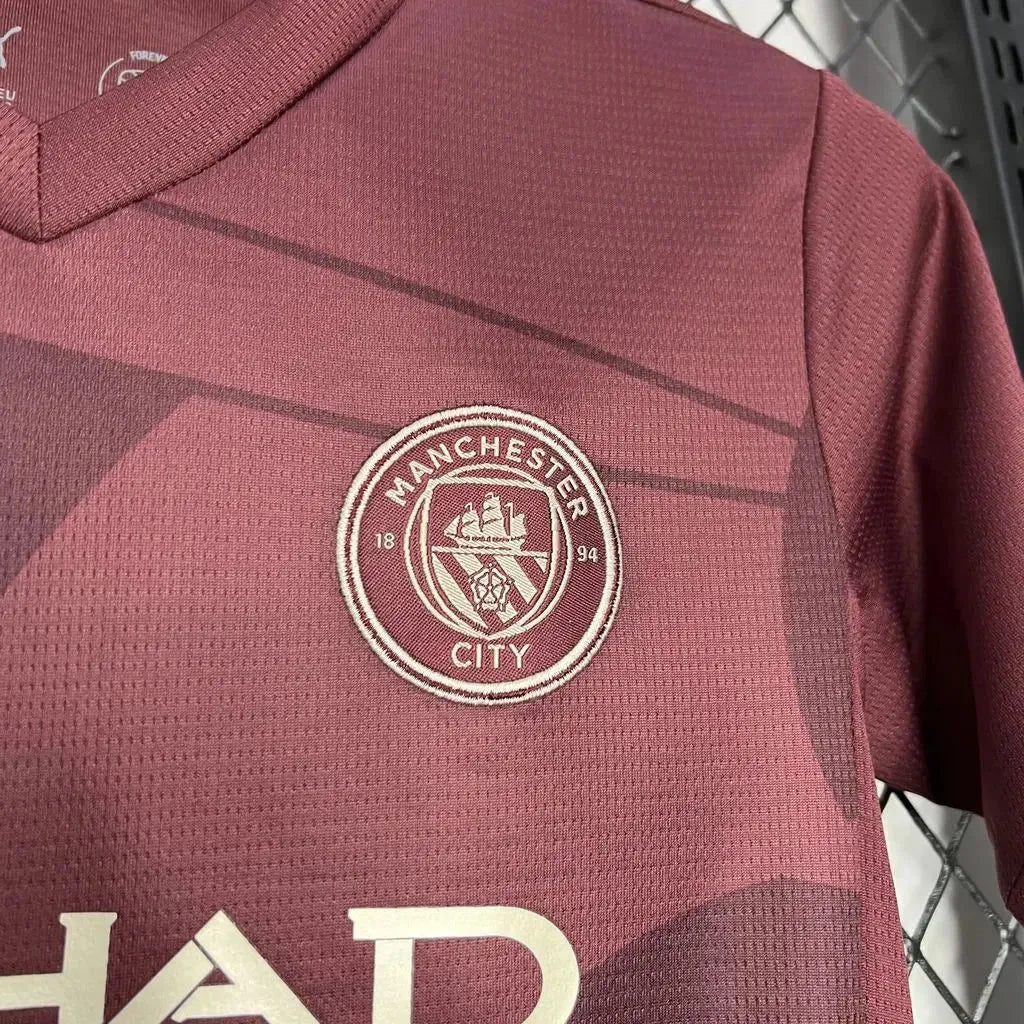 "Camisa Manchester City Third Away 24/25 - Torcedor Infantil Vinho/Vermelha - Netmantos"