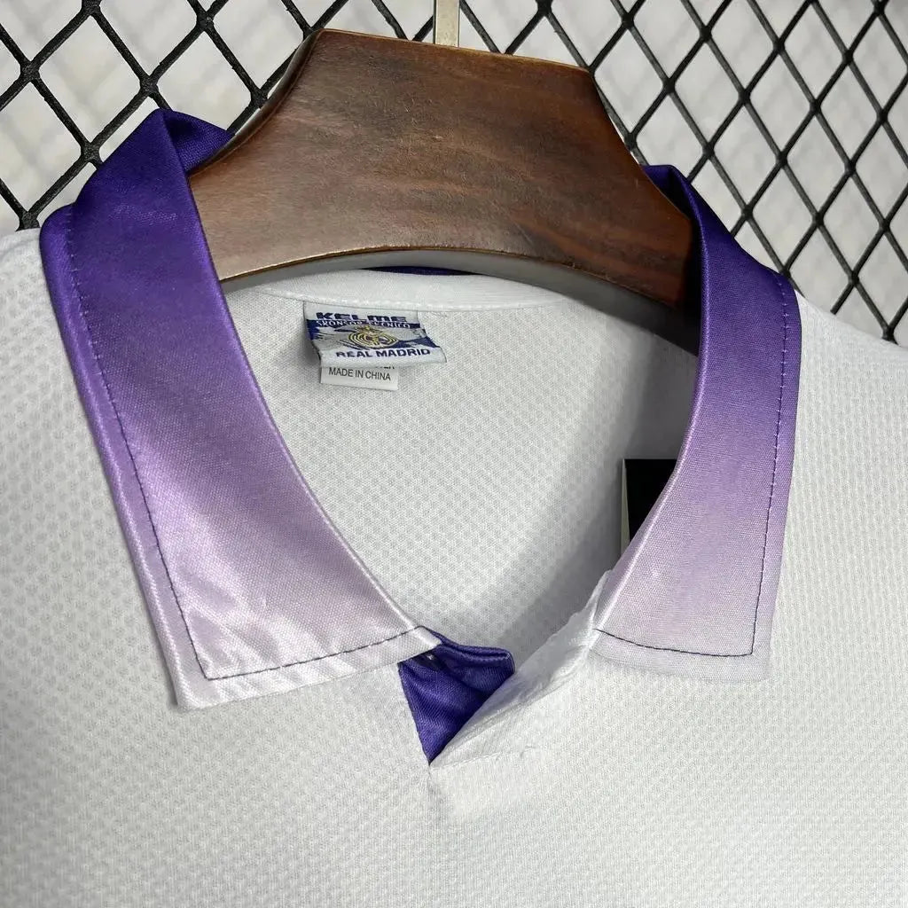 "Camisa Real Madrid Retrô Home 1997/98 - Torcedor Masculina Branca - Netmantos"