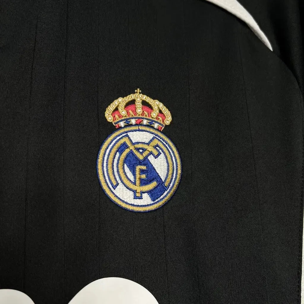 "Camisa Real Madrid Retrô Third Away 2006/07 - Torcedor Masculina Preta - Netmantos"