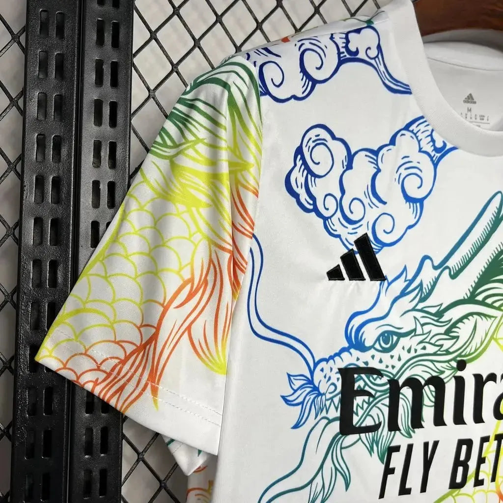 "Camisa Real Madrid Dragão Chinês 24/25 - Torcedor Masculina Branca Colorida - Netmantos"
