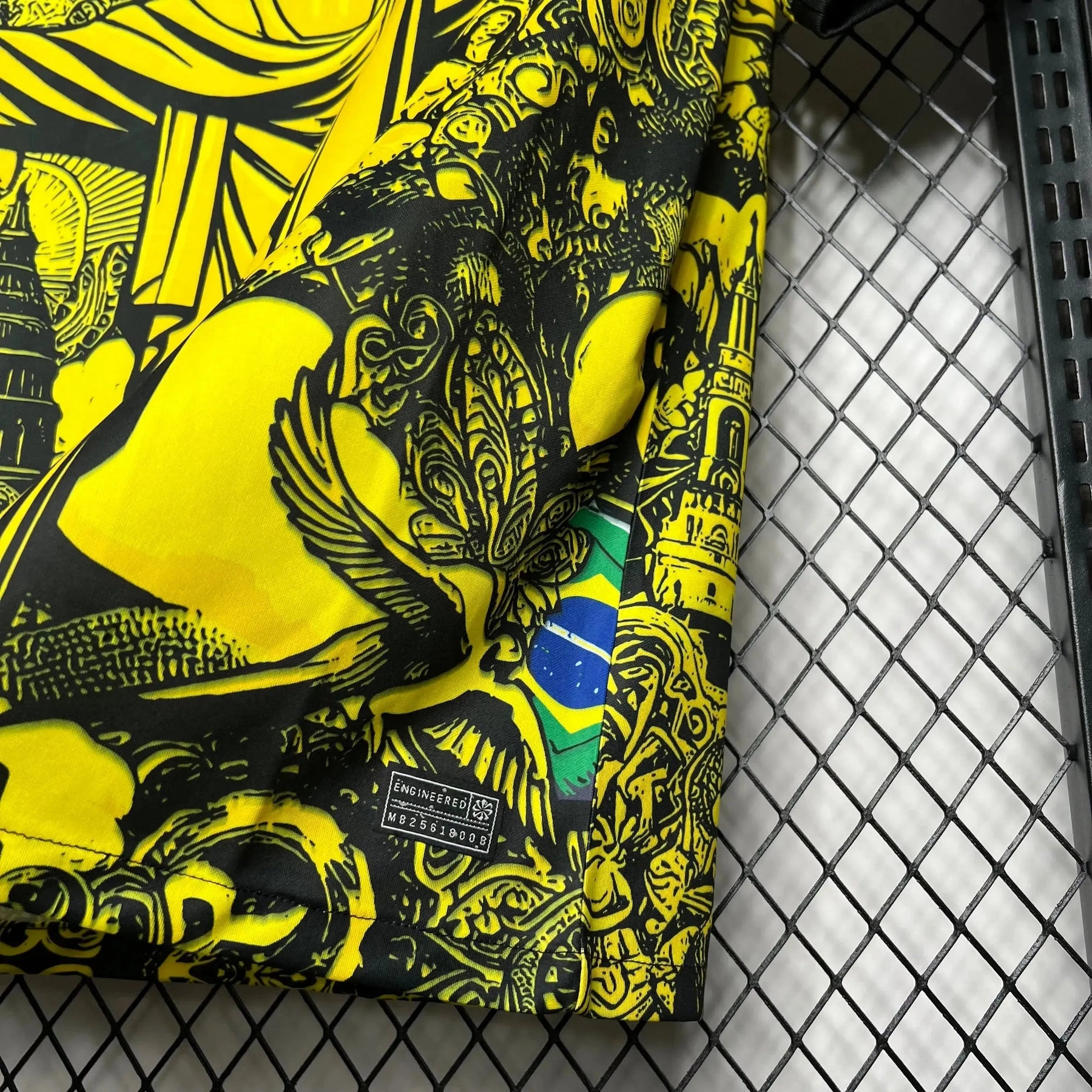 "Camisa Brasil Edição Especial Cristo Redentor - Torcedor Masculina Amarela - Netmantos"