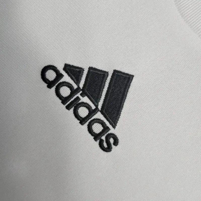"Camisa Real Madrid Home Retrô 2009/10 - Torcedor Masculina Branca Manga Longa - Netmantos"