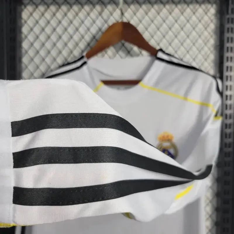 "Camisa Real Madrid Home Retrô 2009/10 - Torcedor Masculina Branca Manga Longa - Netmantos"