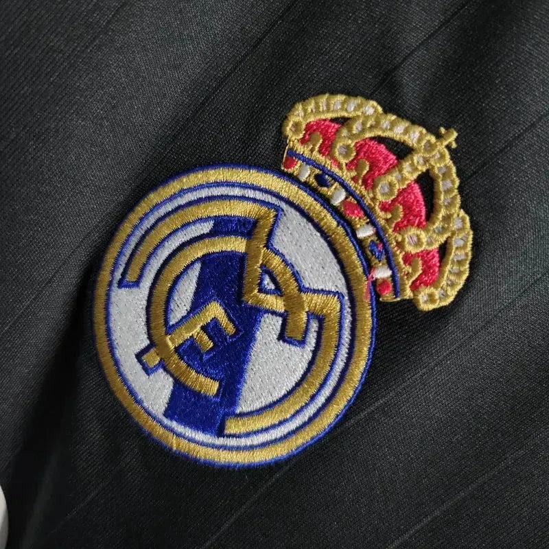 "Camisa Real Madrid Two Guest Retrô 2006/07 - Torcedor Masculina Preta Manga Longa - Netmantos"
