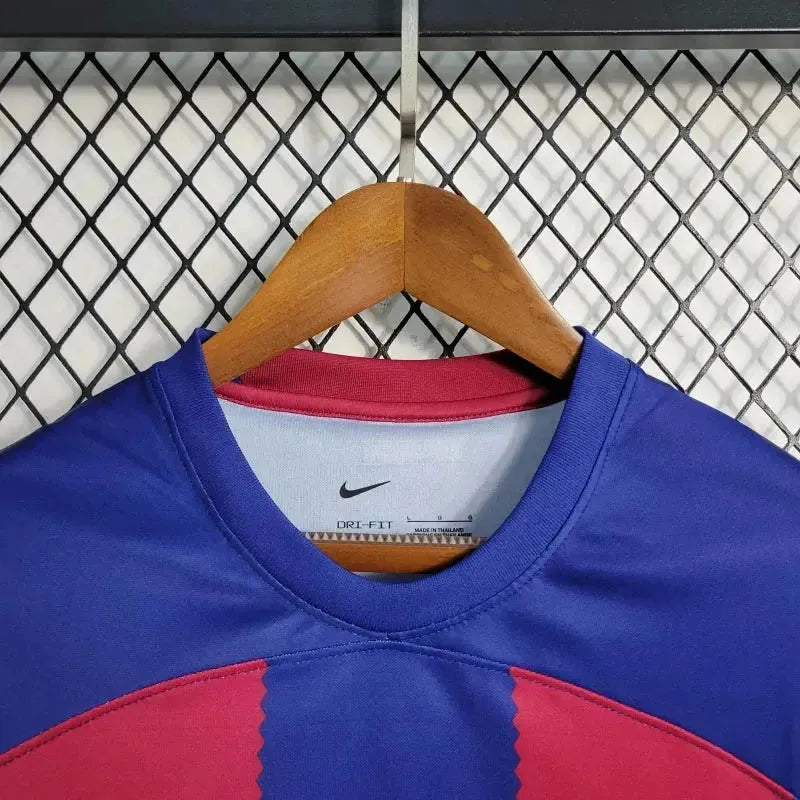 "Camisa Barcelona Karol G Home 23/24 - Torcedor Masculina Coração - Netmantos"