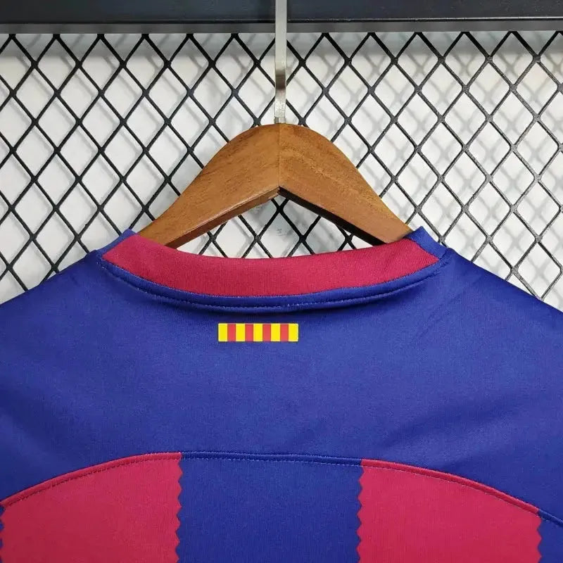 "Camisa Barcelona Karol G Home 23/24 - Torcedor Masculina Coração - Netmantos"