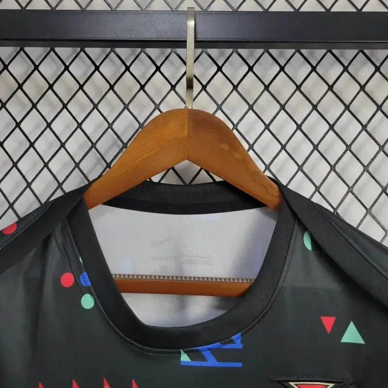 "Camisa Portugal Treino 24/25 - Torcedor Masculina Preta - Netmantos"