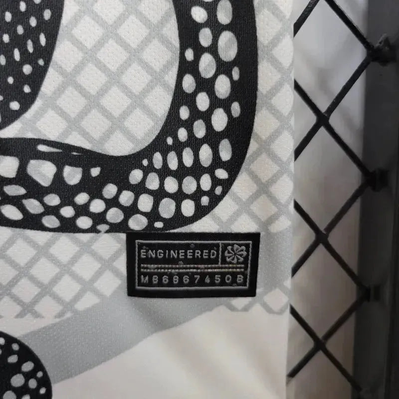 "Camisa Inter de Milão Edição Especial 24/25 - Torcedor Masculina Dragão Branca - Netmantos"