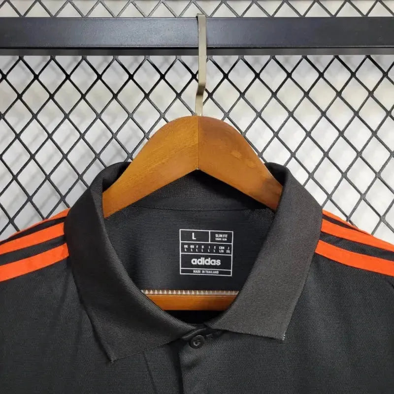"Camisa Coréia 24/25 - Torcedor Masculina Preta e Laranja - Netmantos"