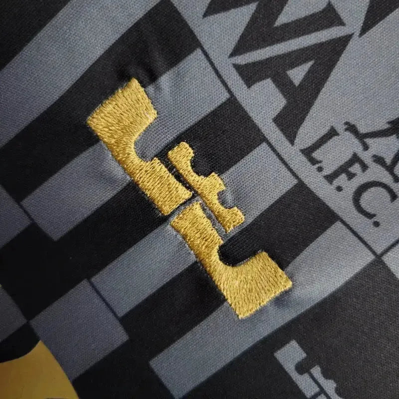 "Camisa Liverpool x Lebron James 24/25 - Torcedor Infantil Preta e Dourada - Netmantos"