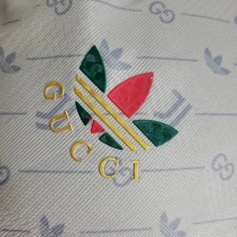 "Camisa Juventus Edição Especial Gucci 24/25 - Jogador Masculina Bege - Netmantos"