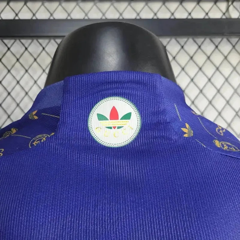 "Camisa Real Madrid Edição Especial Gucci 24/25 - Jogador Masculina Roxa - Netmantos"