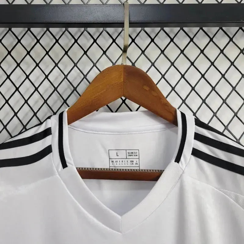 "Camisa Real Madrid Home 24/25 - Torcedor Masculina Branca + Todos os Patches - Netmantos"