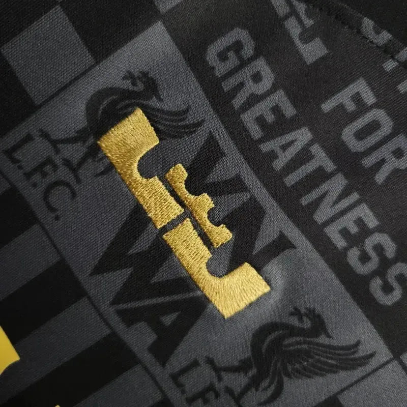 "Camisa Liverpool x Lebron James 24/25 - Torcedor Masculina Preta e Dourada - Netmantos"