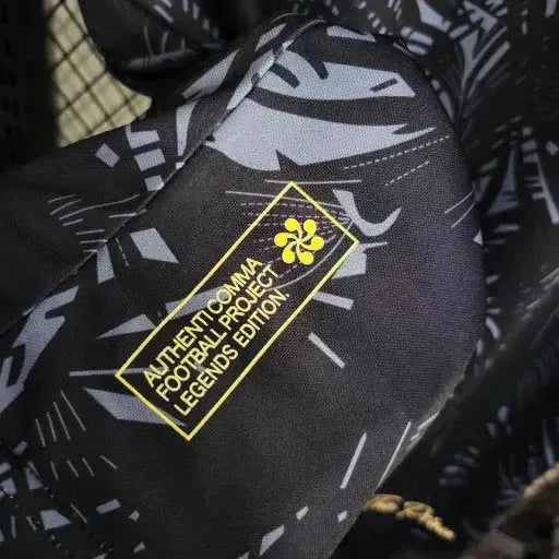 "Camisa Brasil GOAT Neymar - Torcedor Masculina Preta Comma Football - Netmantos"