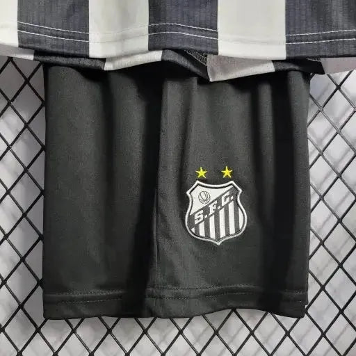 "Camisa Santista Away 22/23 - Torcedor Infantil Preta e Branca - Netmantos"