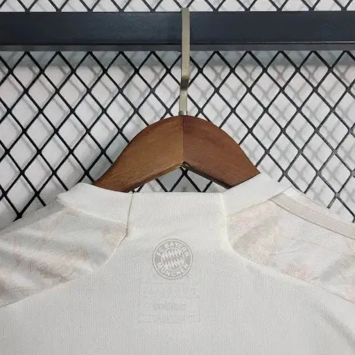 "Camisa Bayern Munchen Third Away 23/24 - Torcedor Infantil Branca - Netmantos"