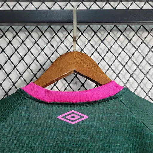 "Camisa Fluminense Away II 23/24 - Torcedor Masculina Verde e Rosa + Patches Libertadores - Netmantos"