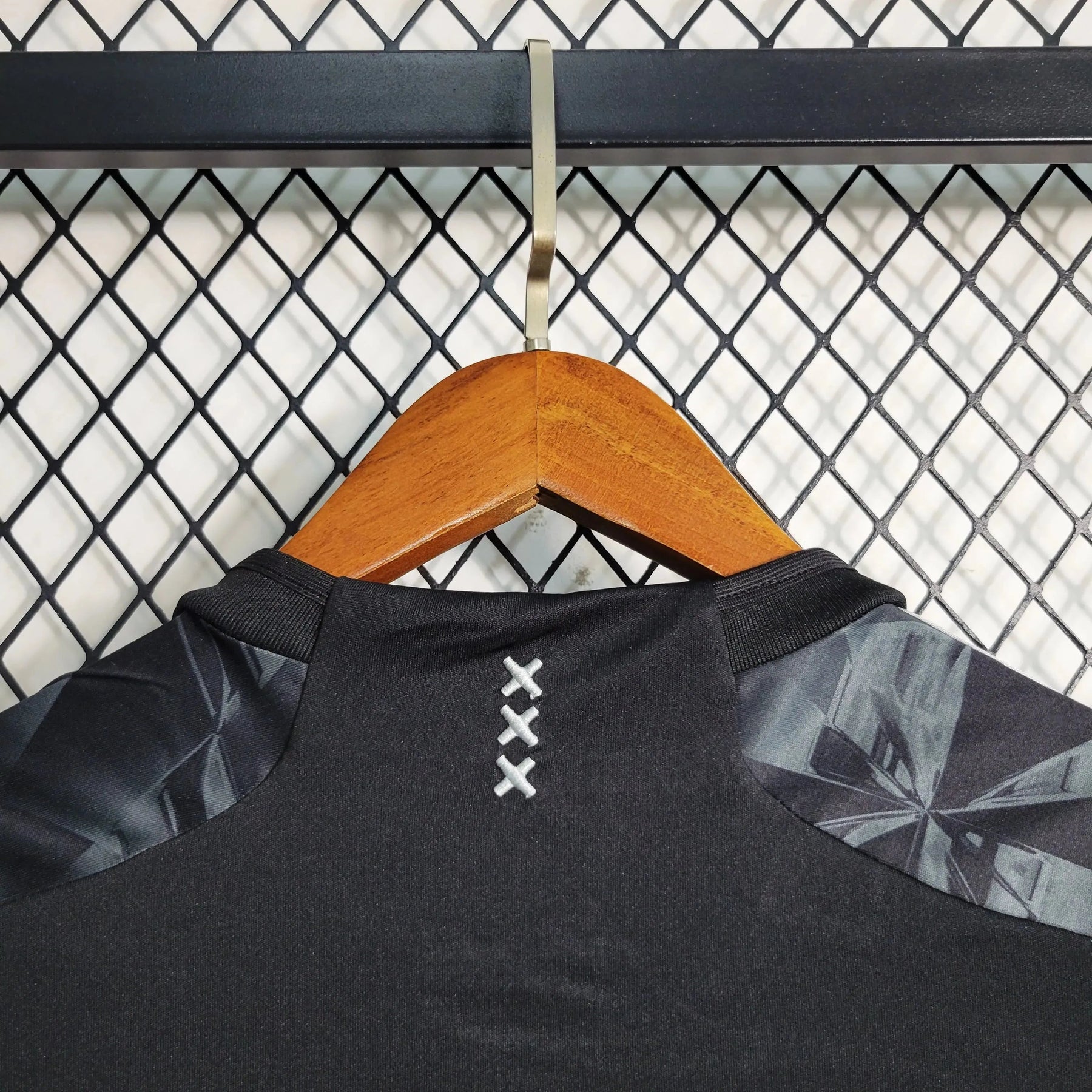 "Camisa Ajax Away II 23/24 - Torcedor Masculina Preta - Netmantos"
