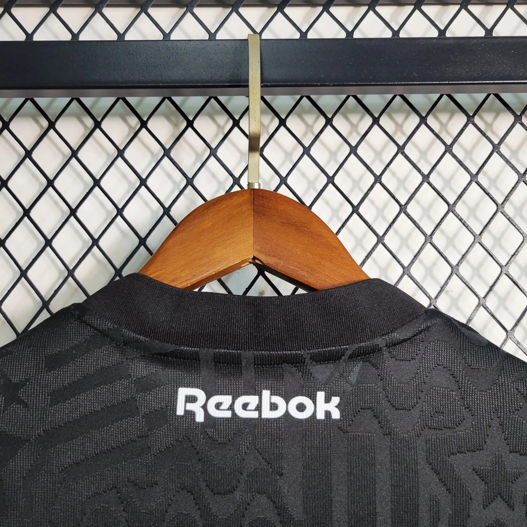 "Camisa Bota Fogo Away 23/24 - Torcedor Feminina Preta - Netmantos"