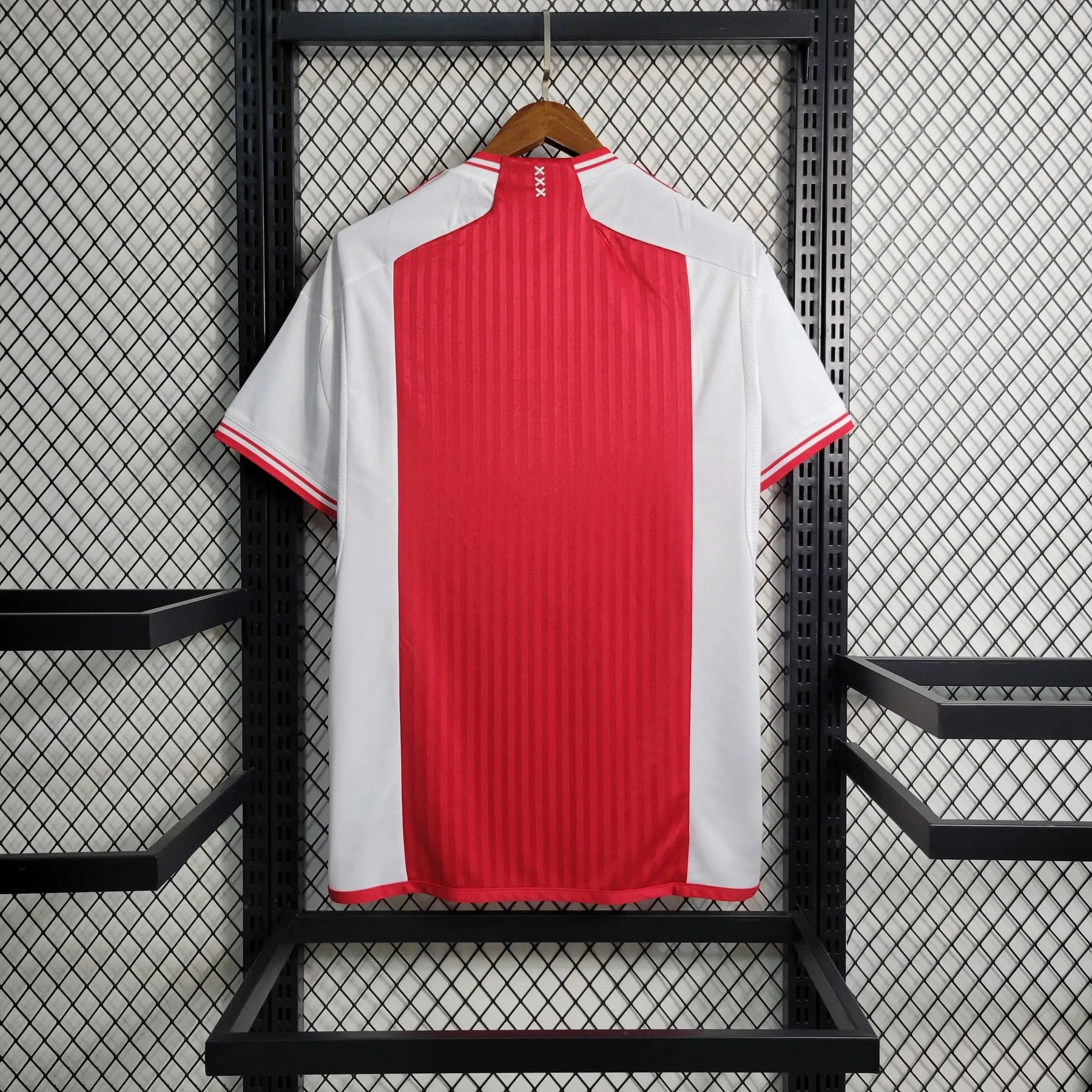 "Camisa Ajax Home 23/24 - Torcedor Masculina Vermelha e Branca - Netmantos"