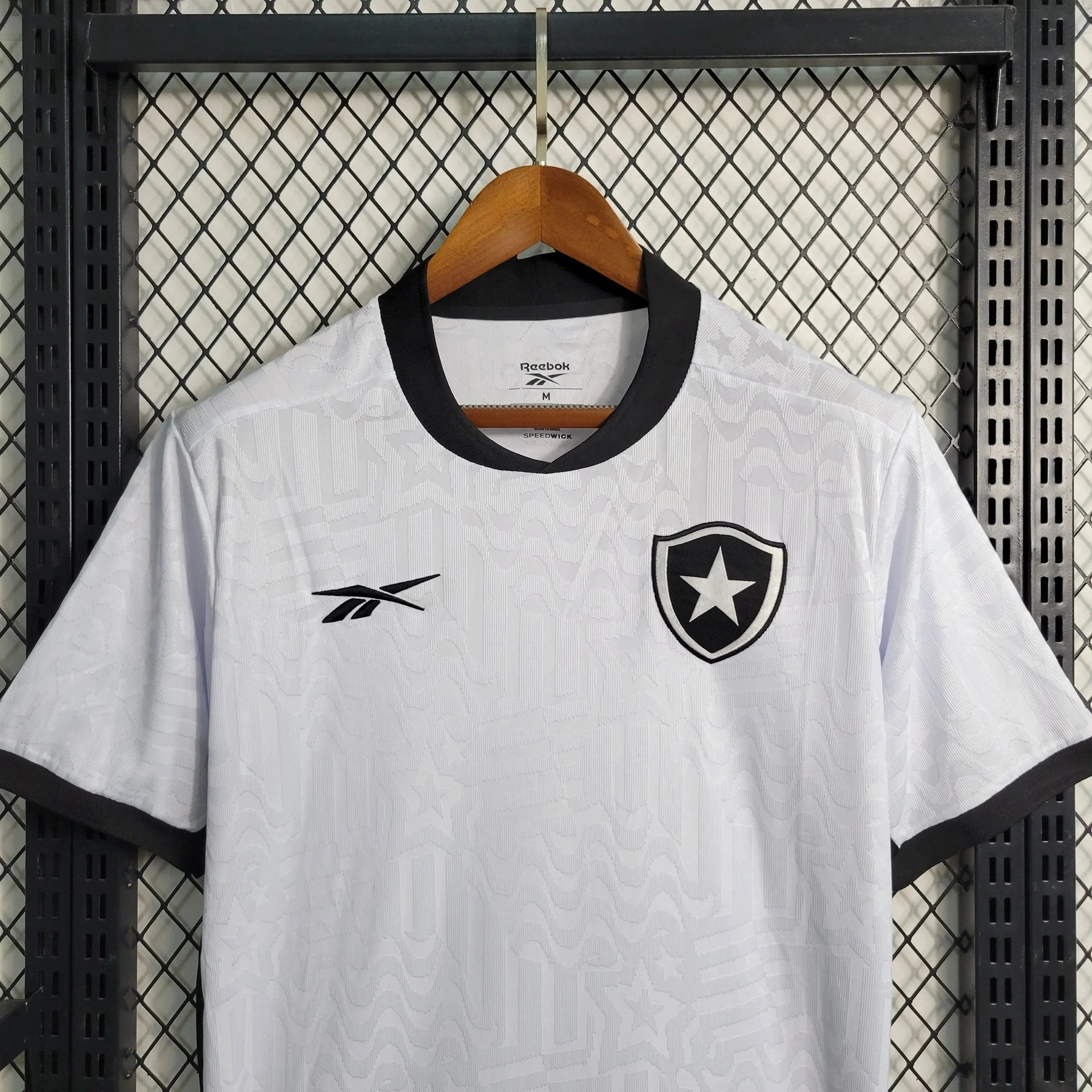 "Camisa Bota Fogo Away 23/24 - Torcedor Masculina Branca - Netmantos"