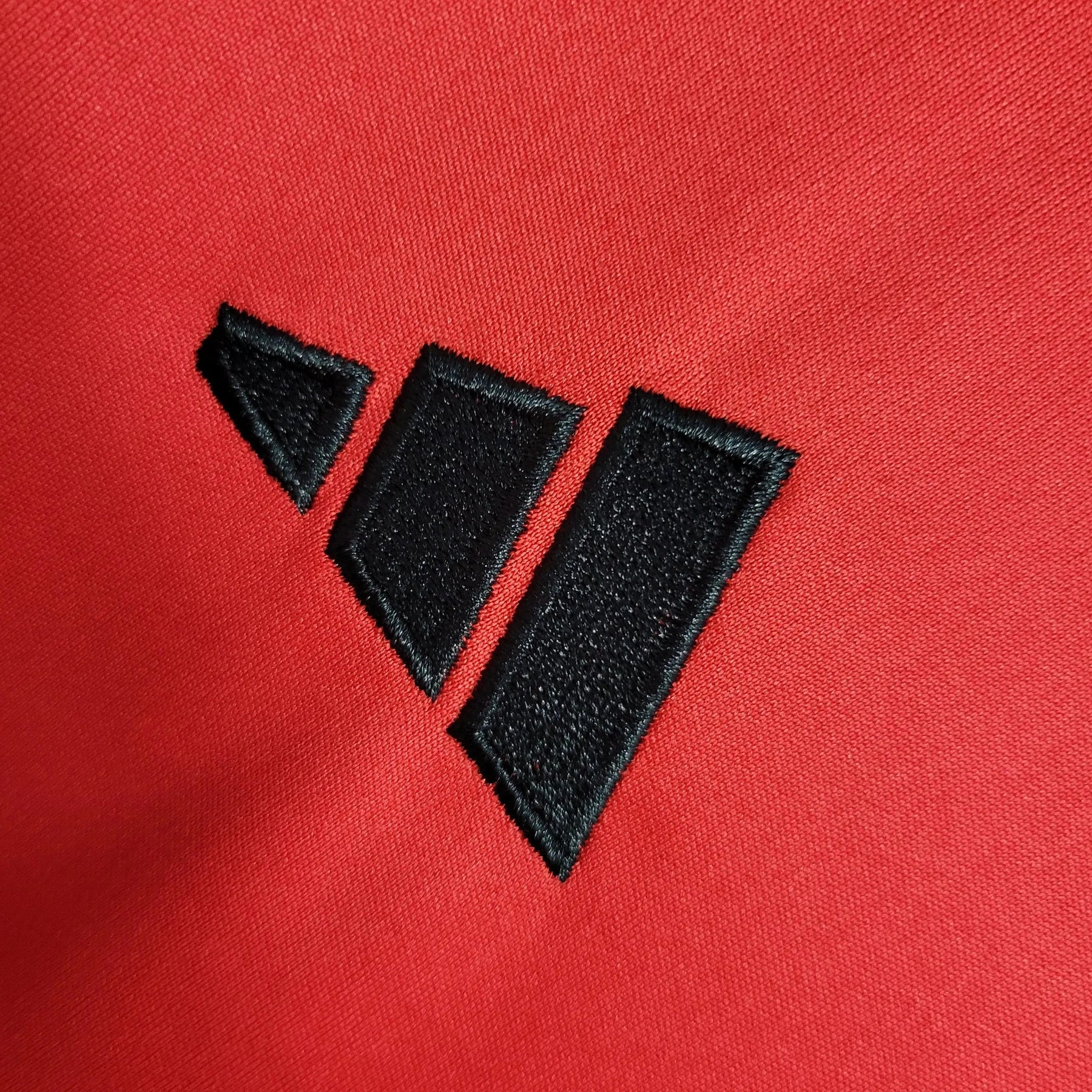 "Camisa Flamengo Treino 23/24 - Torcedor Masculina Vermelha - Netmantos"