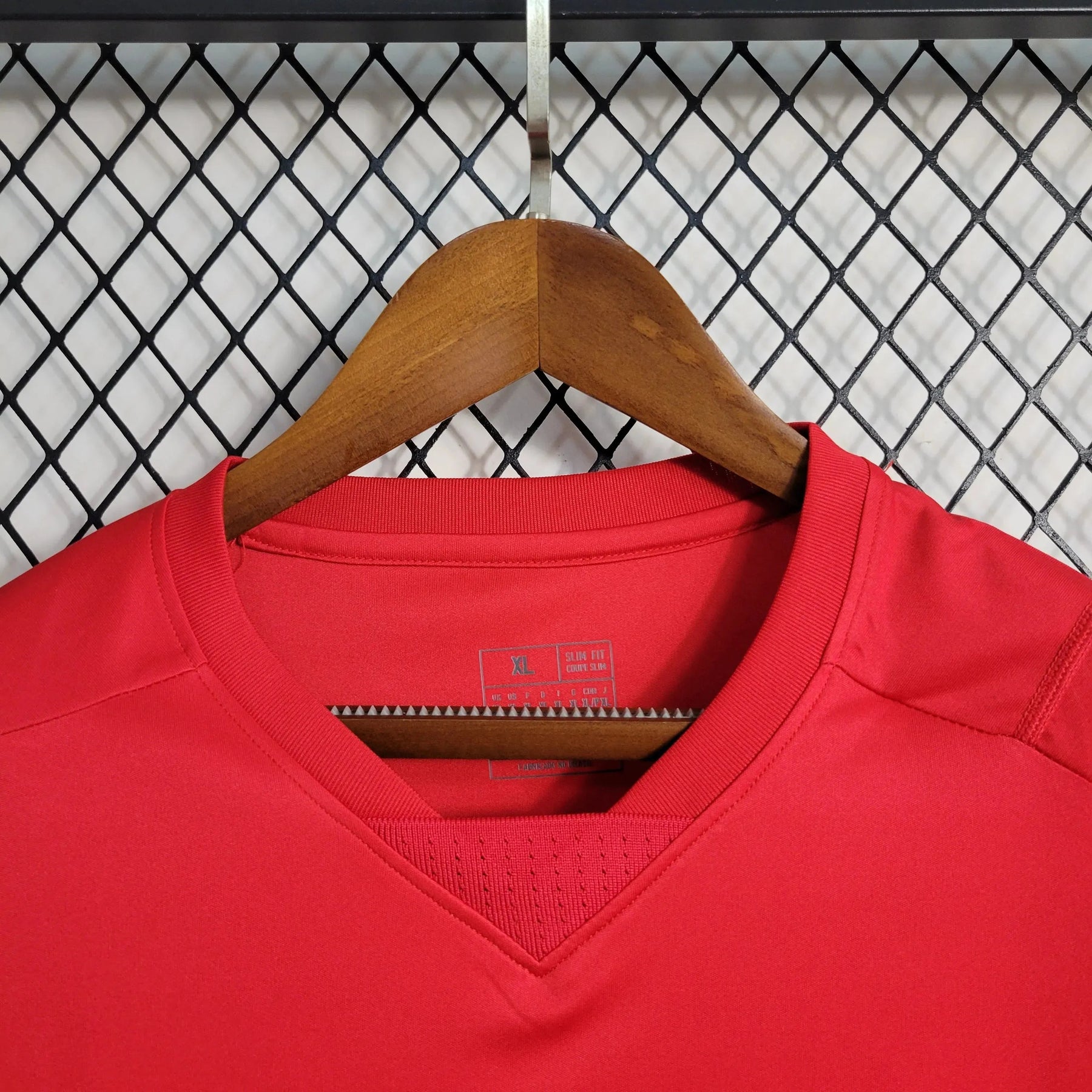 "Camisa Flamengo Treino 23/24 - Torcedor Masculina Vermelha - Netmantos"