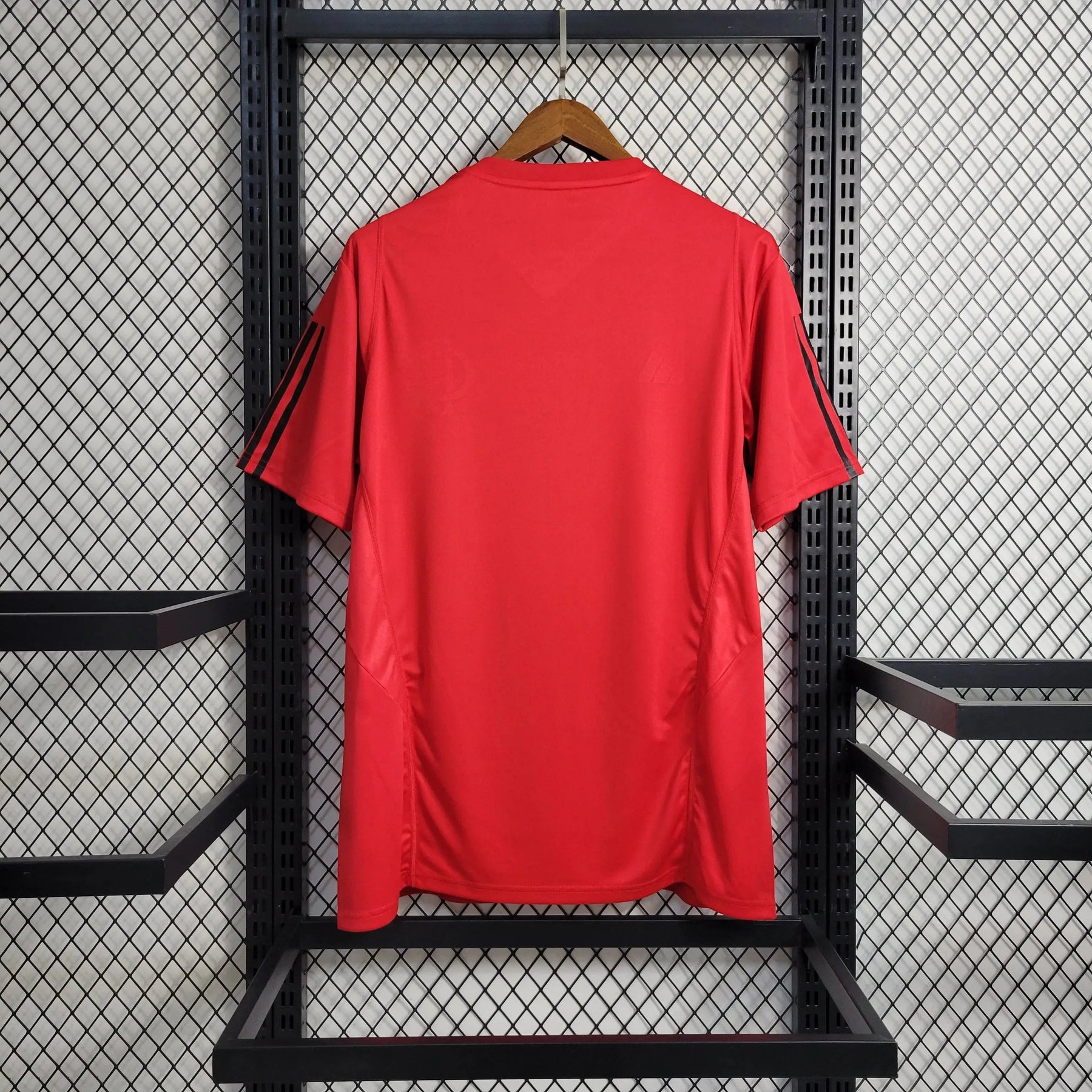 "Camisa Flamengo Treino 23/24 - Torcedor Masculina Vermelha - Netmantos"