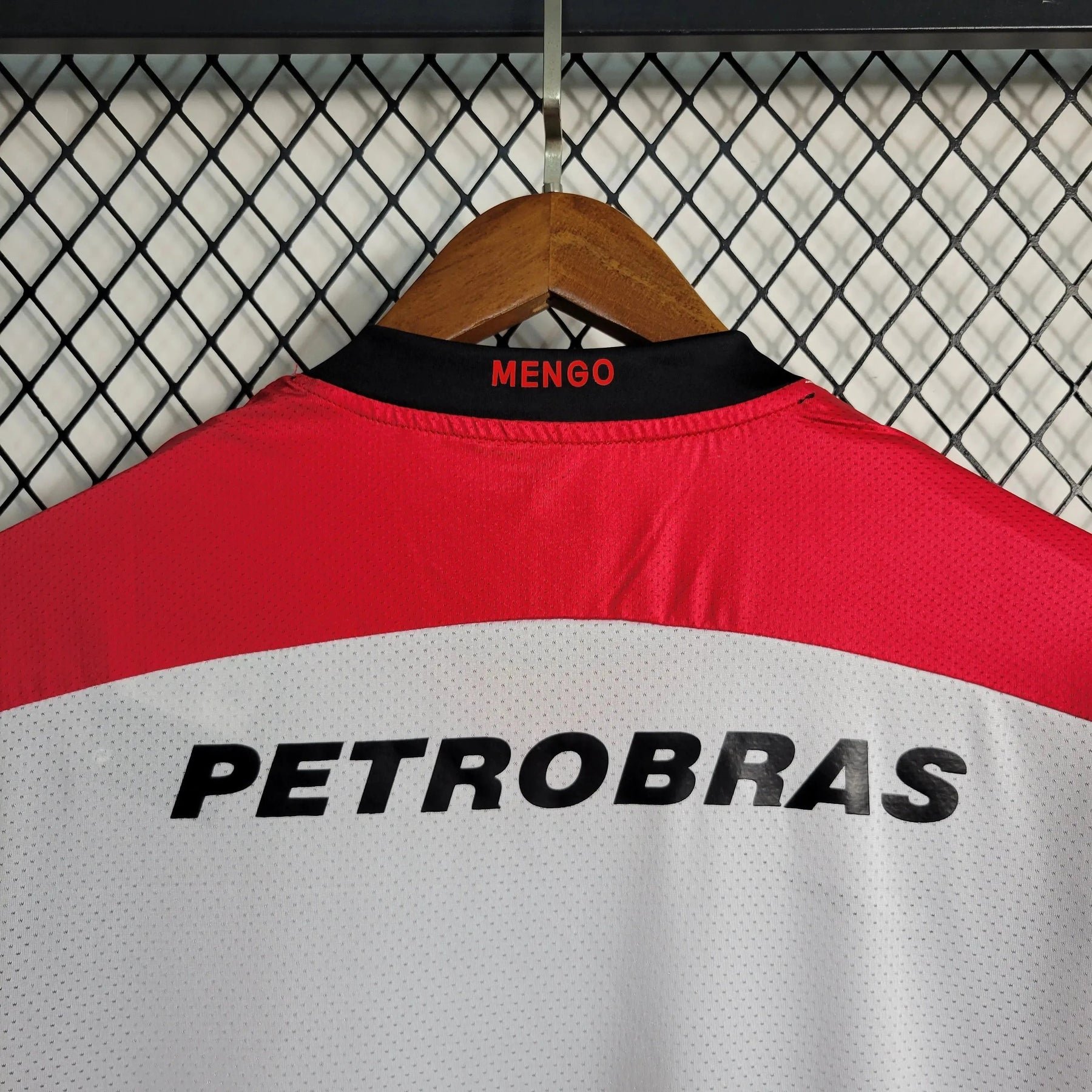 "Camisa Flamengo Retrô Away 2008/09 - Torcedor Masculina Branca LUBRAX - Netmantos"