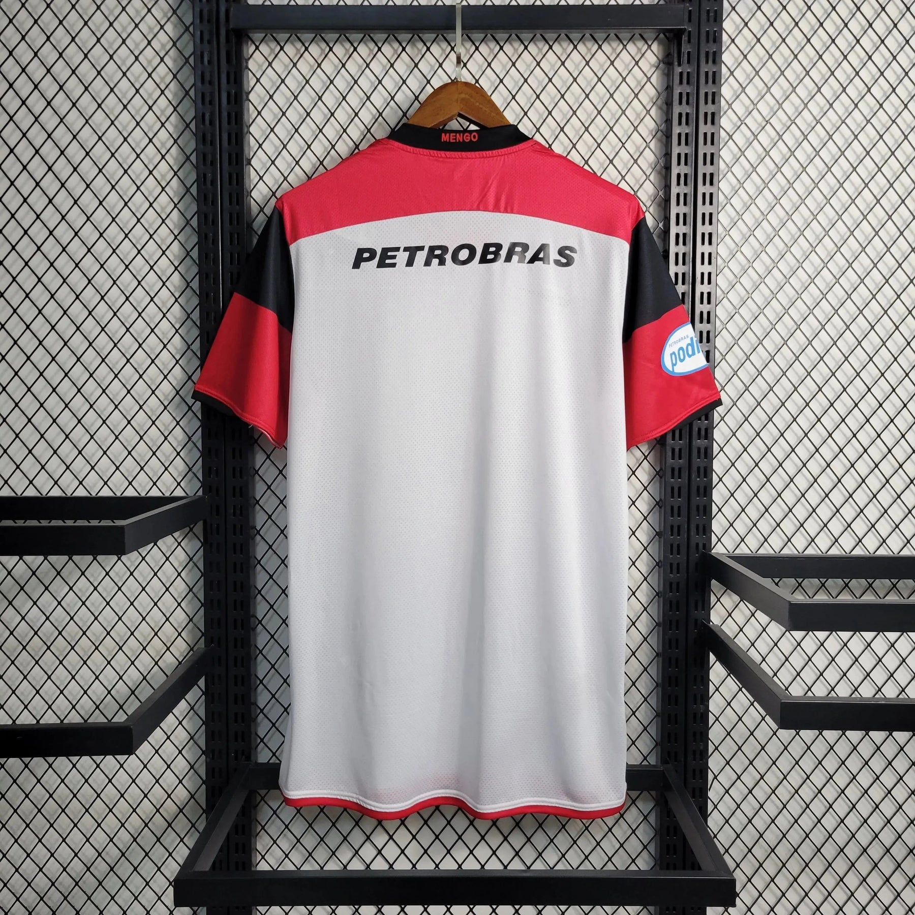 "Camisa Flamengo Retrô Away 2008/09 - Torcedor Masculina Branca LUBRAX - Netmantos"