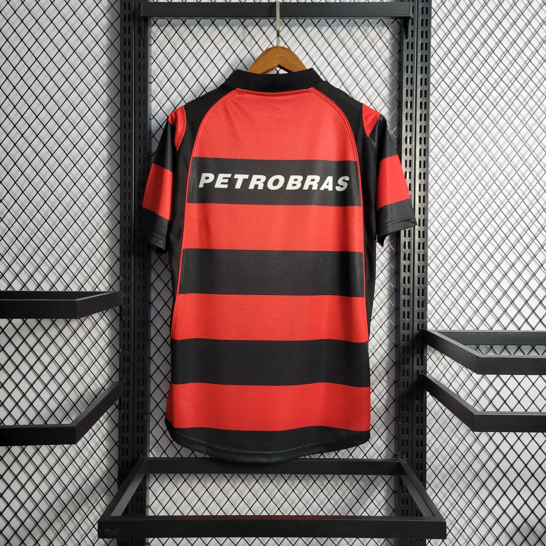 "Camisa Flamengo Retrô Home 2003/04 - Torcedor Masculina LUBRAX - Netmantos"