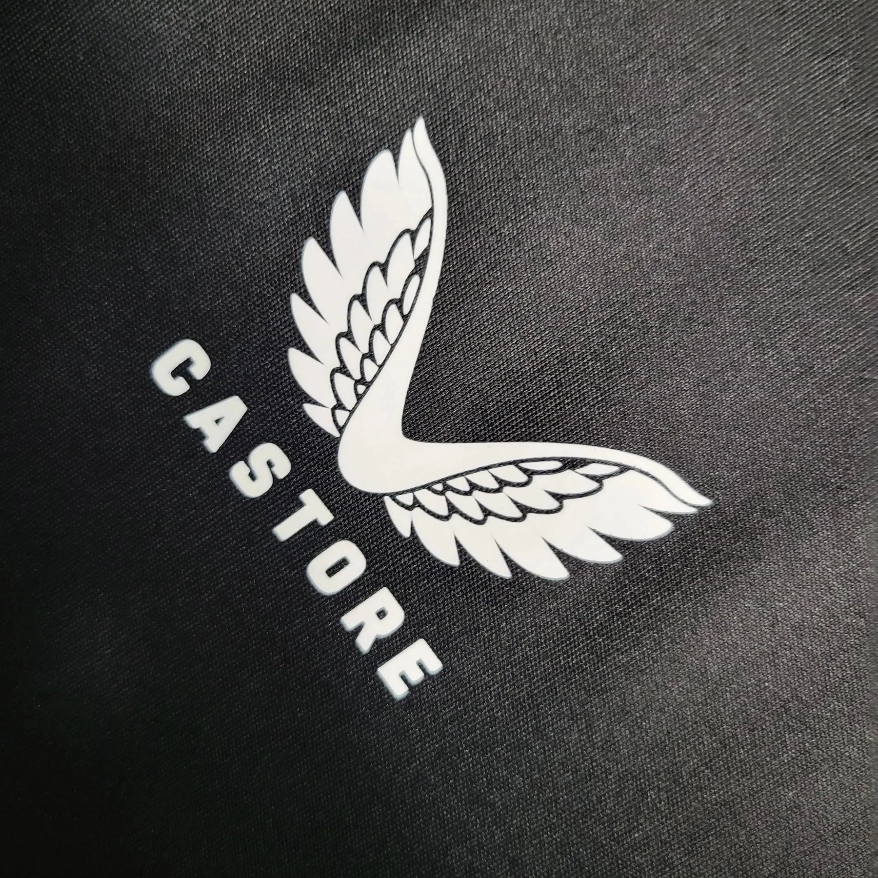 "Camisa Newcastle United Treino 23/24 - Torcedor Masculina Preta - Netmantos"