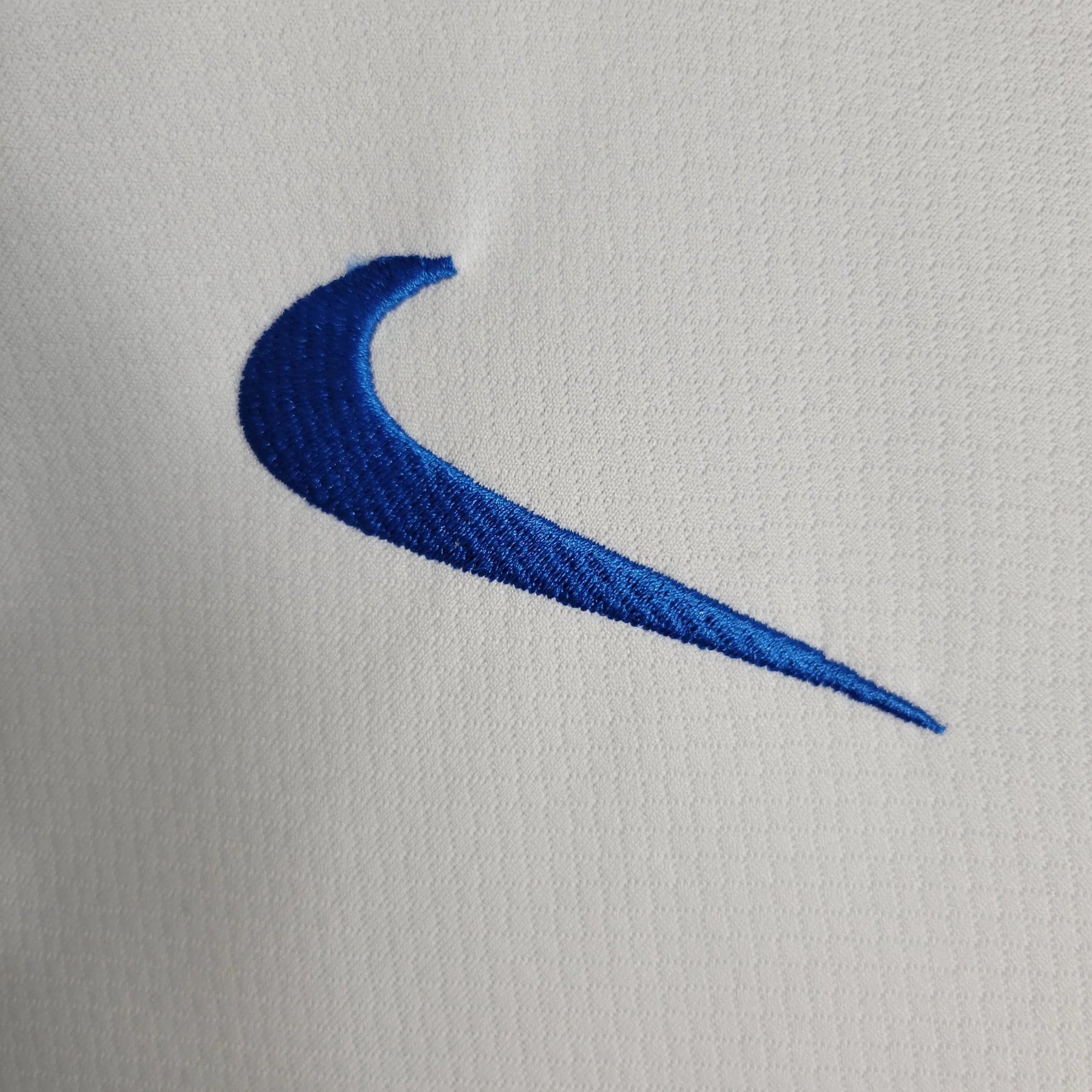 "Camisa Barcelona Away 23/24 - Torcedor Masculina Branca - Netmantos"