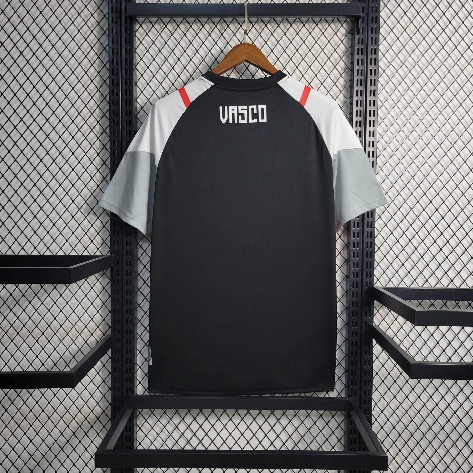 "Camisa Vasco Treino 23/24 - Torcedor Masculina Preta - Netmantos"