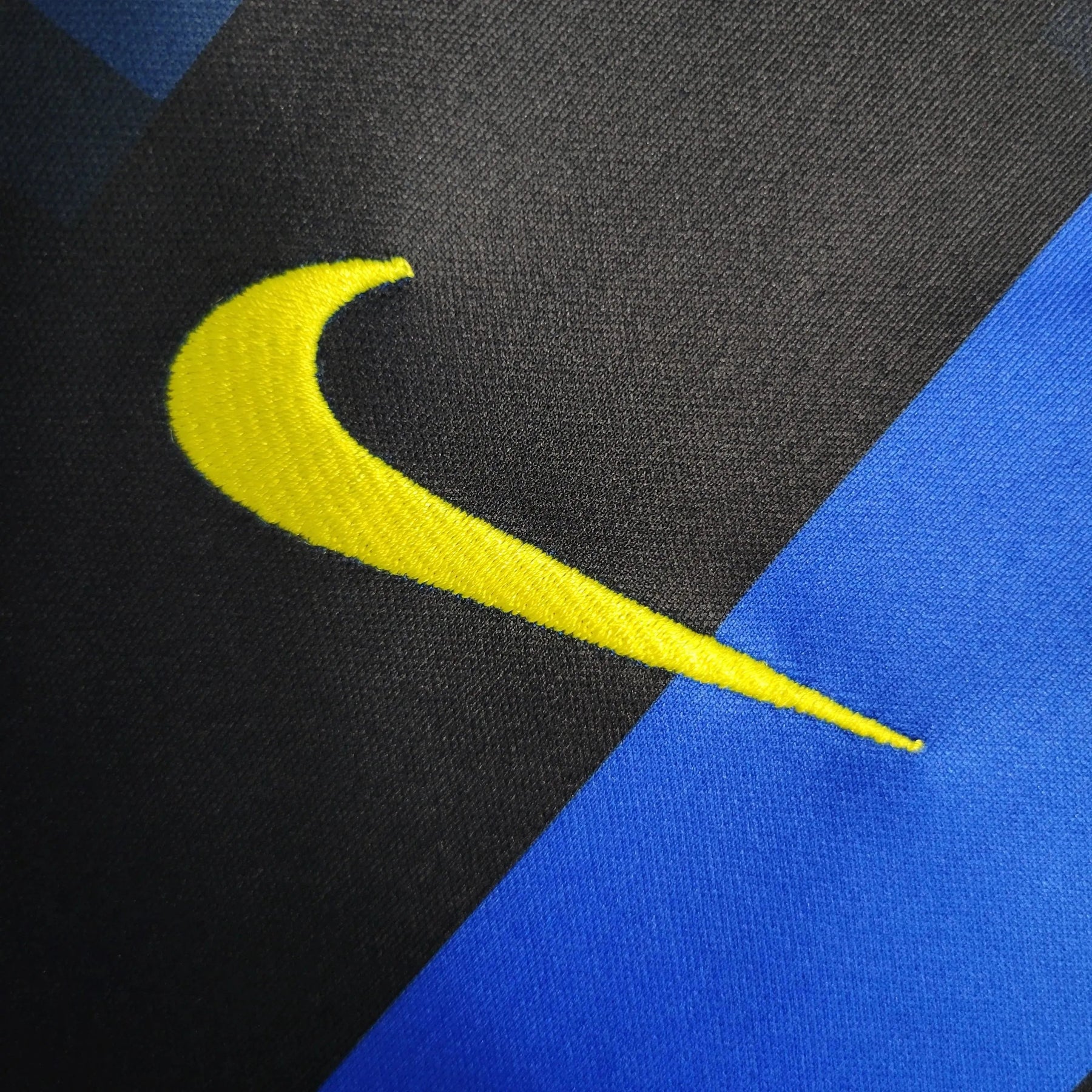 "Camisa Inter de Milão Home 23/24 - Torcedor Masculina Azul e Preta - Netmantos"