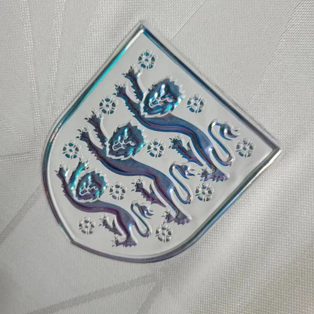 "Camisa Inglaterra Home 22/23 - Torcedor Feminina Branca Refletiva - Netmantos"