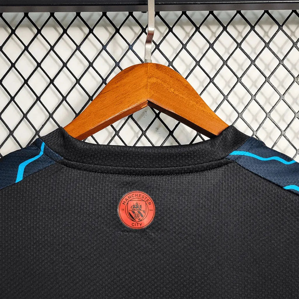 "Camisa Manchester City Treino 23/24 - Torcedor Masculina Preta e Azul - Netmantos"