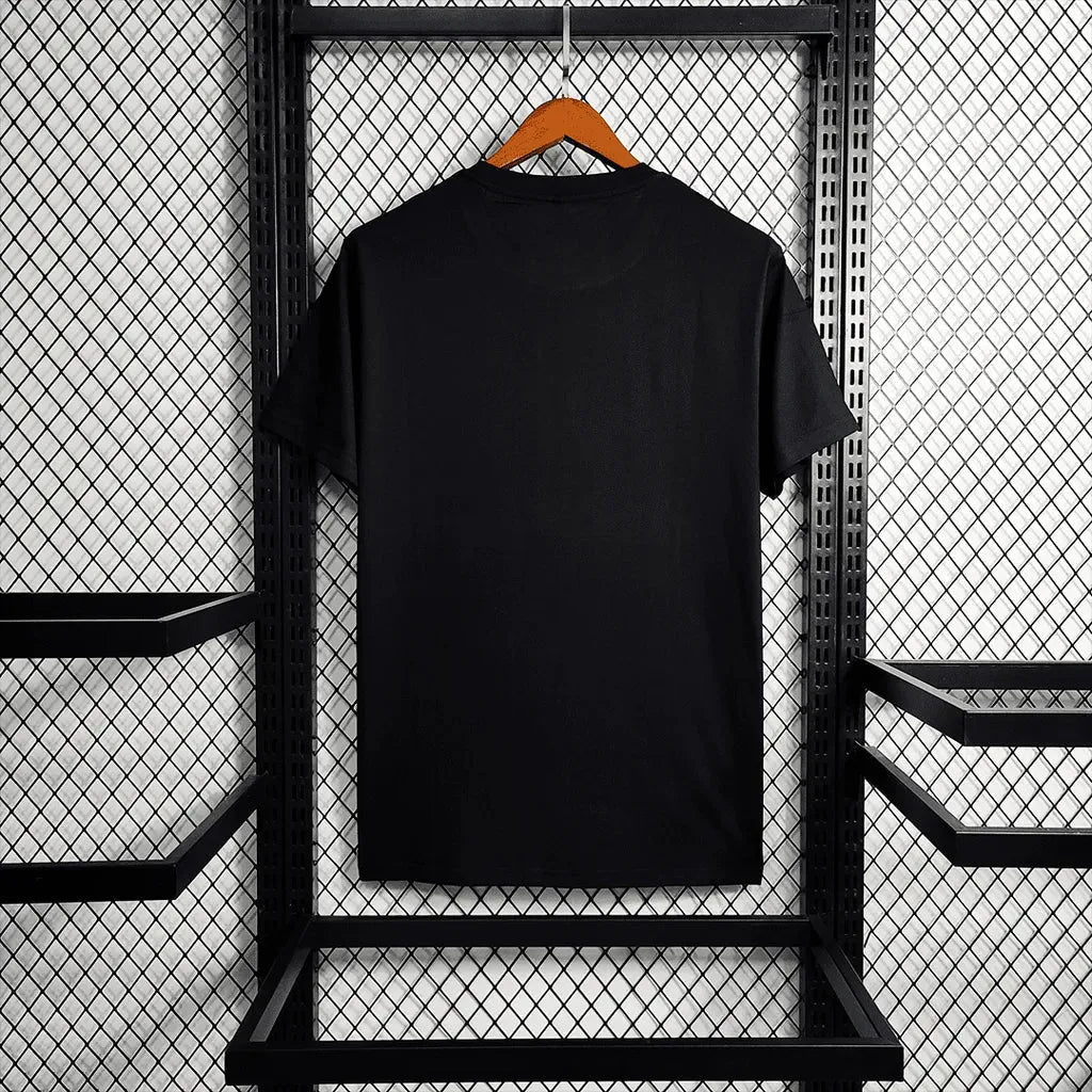 "Camisa PSG Refletiva 23/24 - Torcedor Masculina BALMAIN Preta - Netmantos"