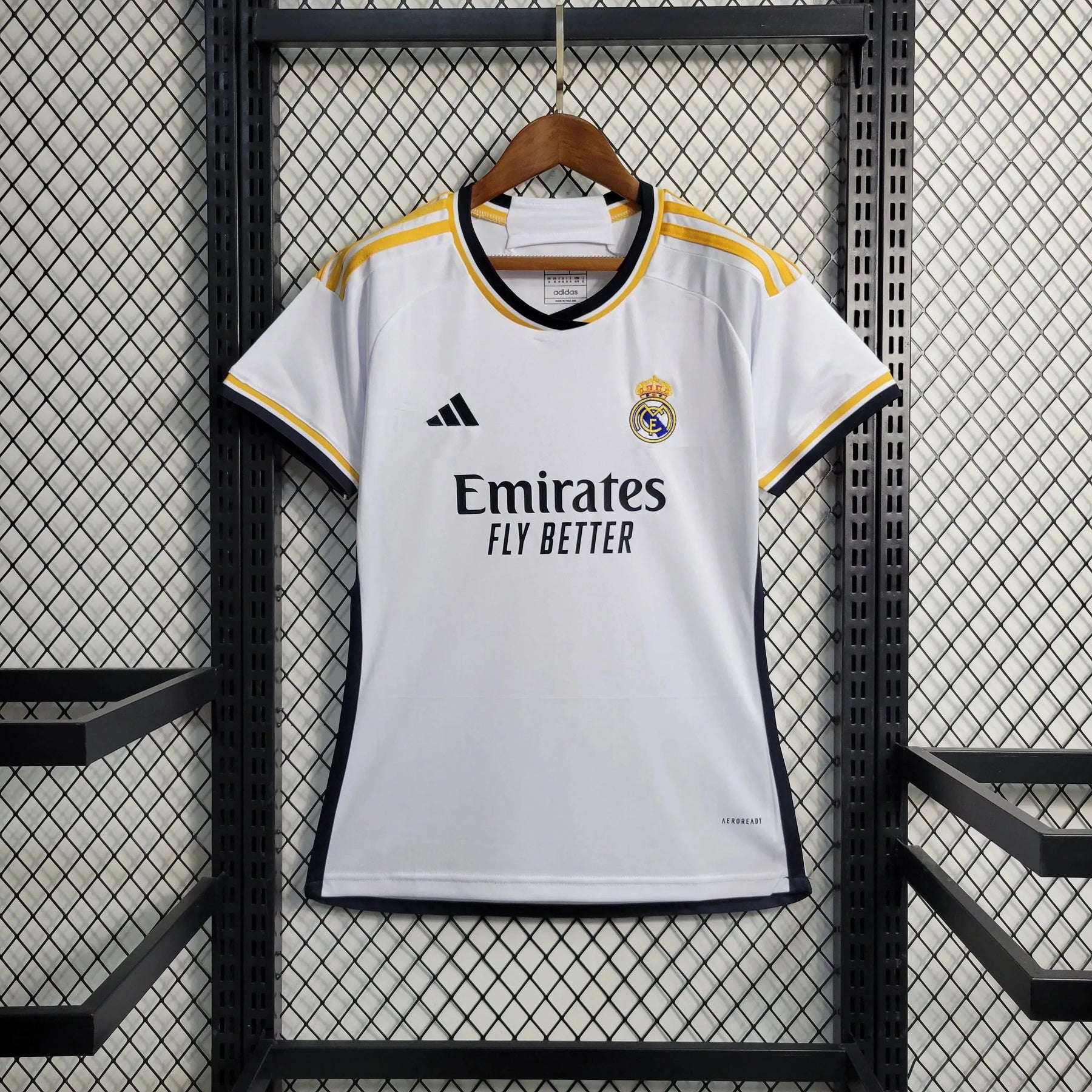 "Camisa Real Madrid Home 23/24 - Torcedor Feminina - Netmantos"