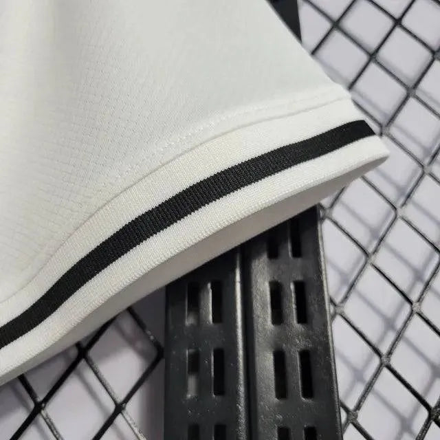 "Camisa Eintracht Frankfurt 22/23 - Torcedor Masculina Branca - Netmantos"