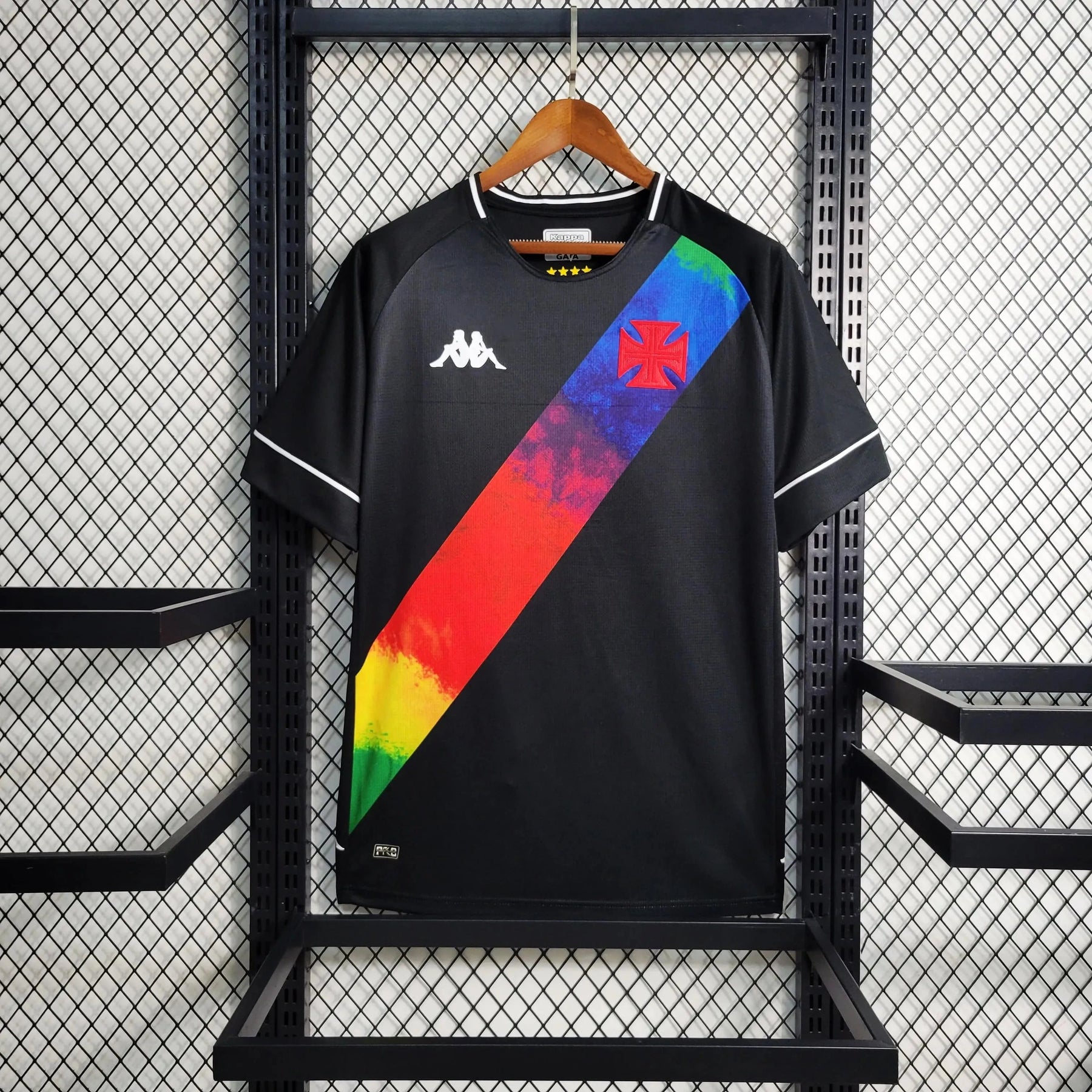 "Camisa Vasco Edição Especial LGBT 21/22 - Torcedor Masculina Preta - Netmantos"