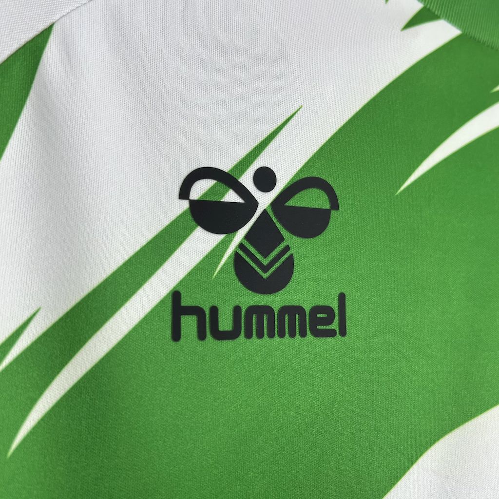 "Camisa Real Betis Naruto 25/26 - Torcedor Masculina Branca e Verde - Netmantos"